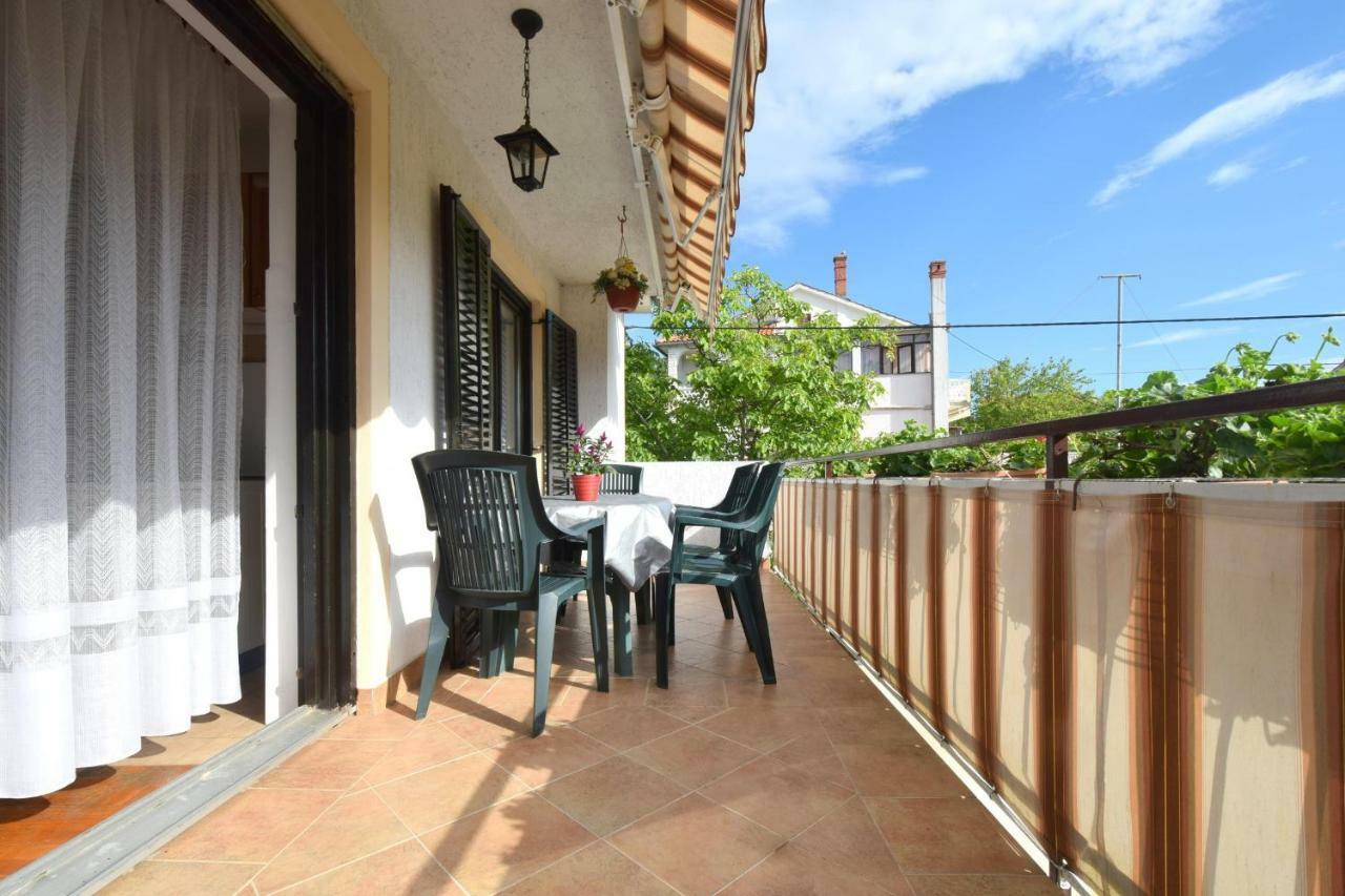 Apartment Biserka Malinska Kültér fotó