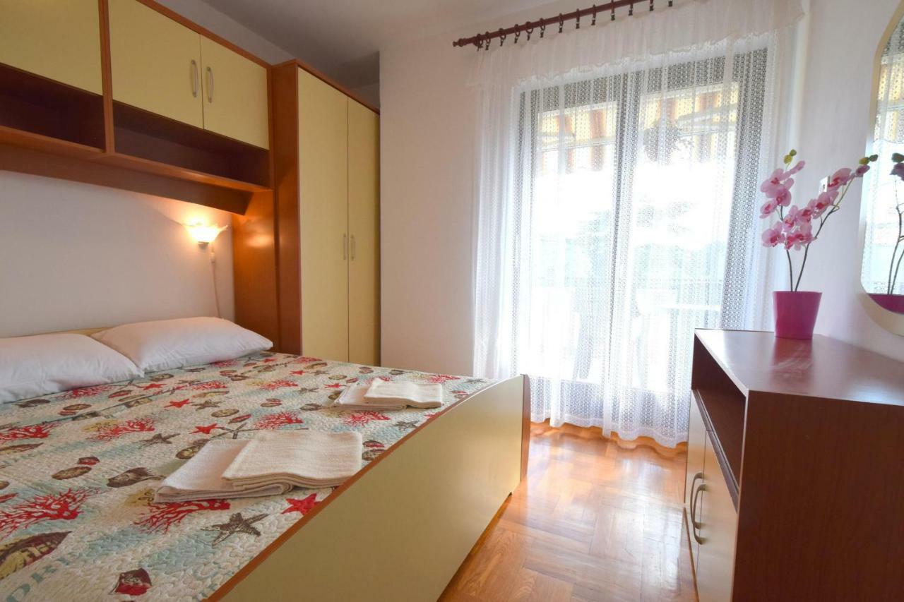 Apartment Biserka Malinska Kültér fotó